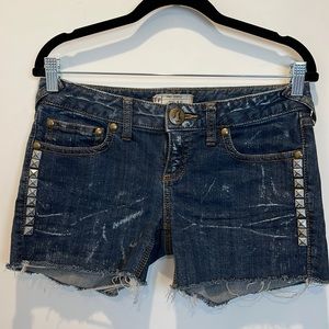 🧨🔥 Free People Denim shorts with rivets NWOT sz 28 (6)